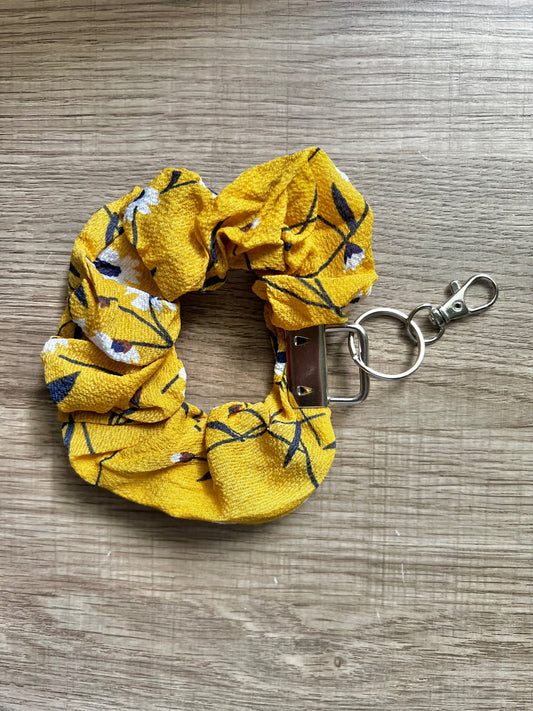 Pocket Scrunchie Wristlet Keychain - Yellow Floral